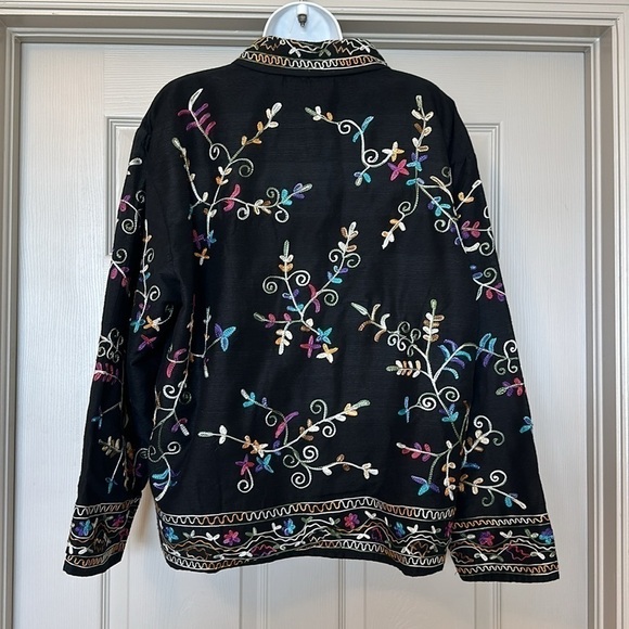 Life Style Petite Silky Blended Embroidered Jacket-Button - Picture 4 of 9